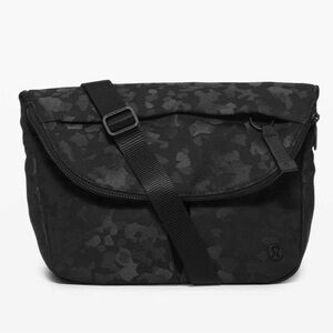 Lululemon All Night Festival Bag *5L Fragment Camo Jacquard Black Deep Coal